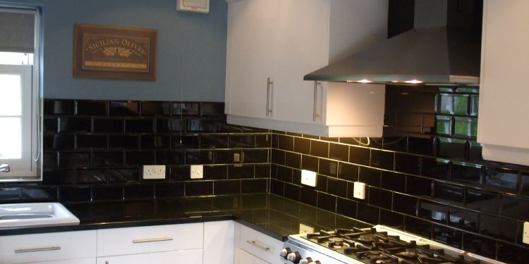 Kitchen tiling project 4
